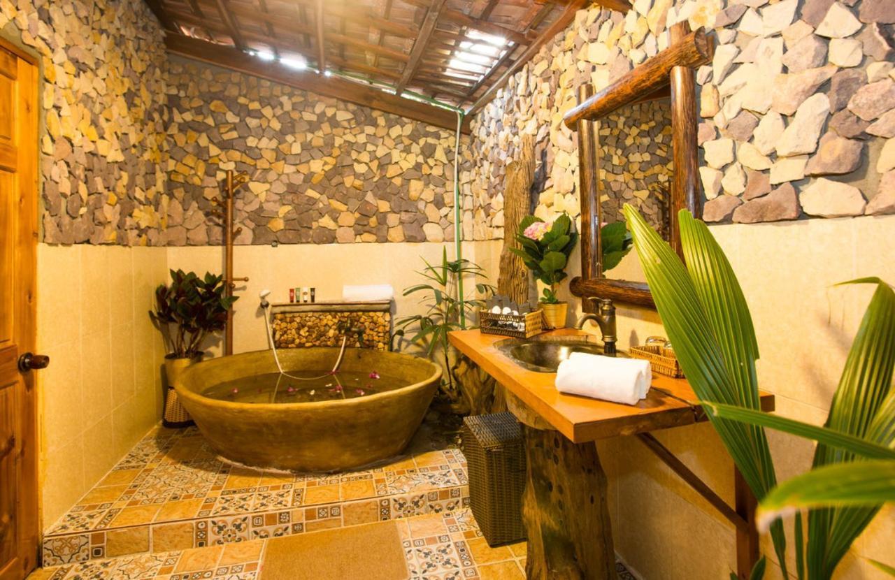 Chez Carole Beach Resort דואונג דונג מראה חיצוני תמונה